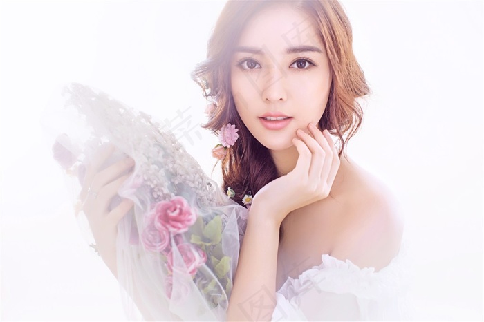 妈妈朋友的女儿