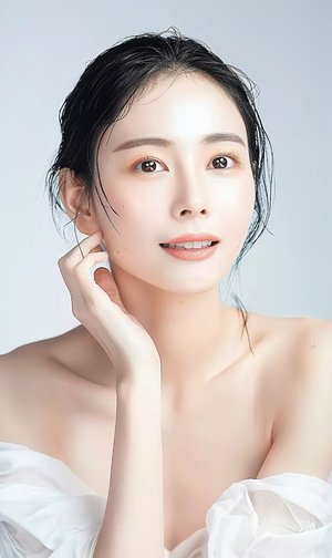 公公与两个儿媳视频